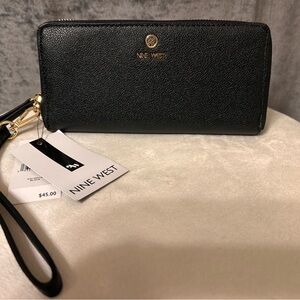 Nine West Lockup 9 Zip Around Wallet with Wristlet